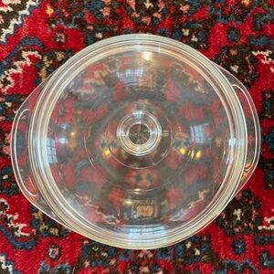 Clear Glass Pyrex Baking Dish with Lid